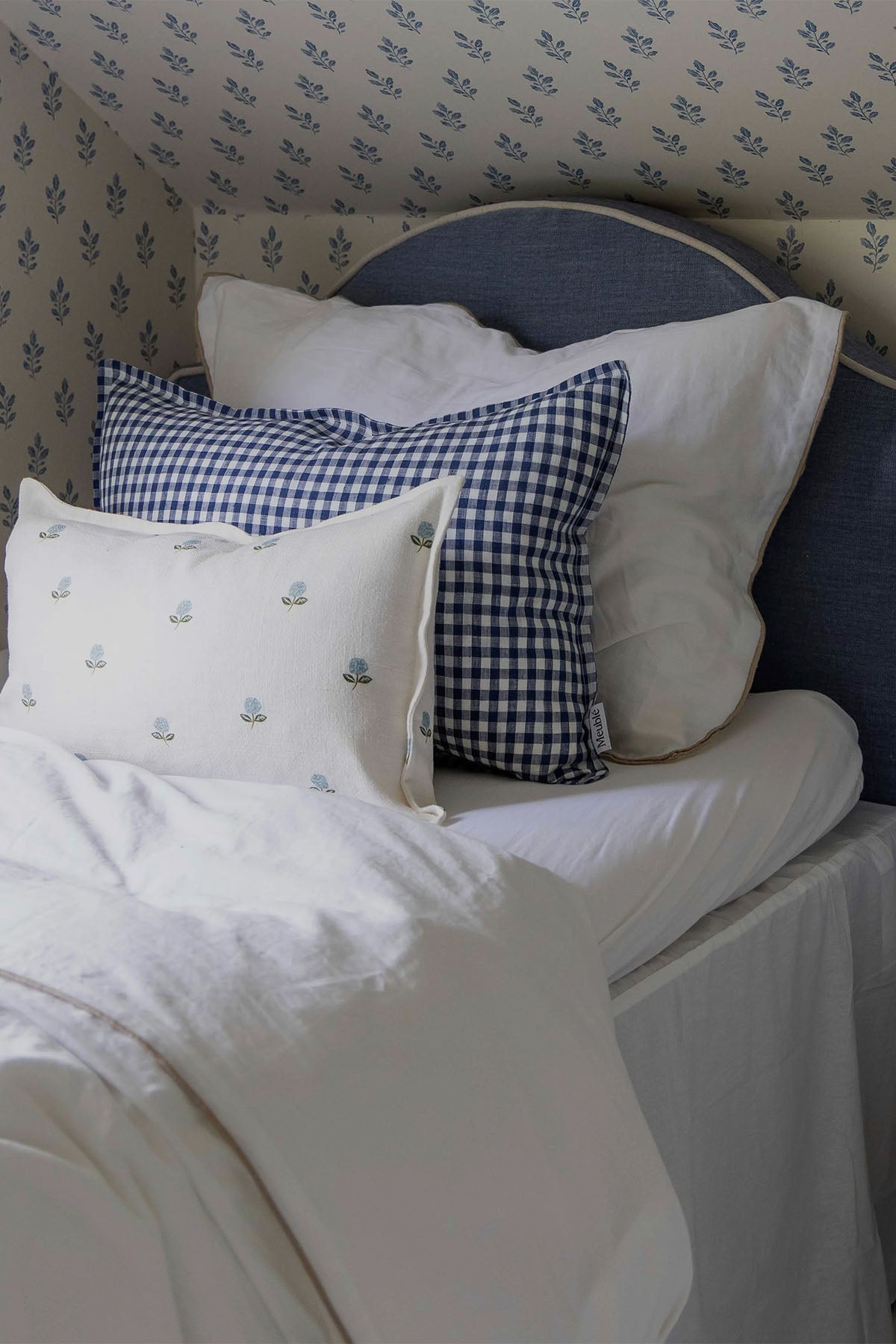 BLAIR CUSHION COVER 40X60 BLUE